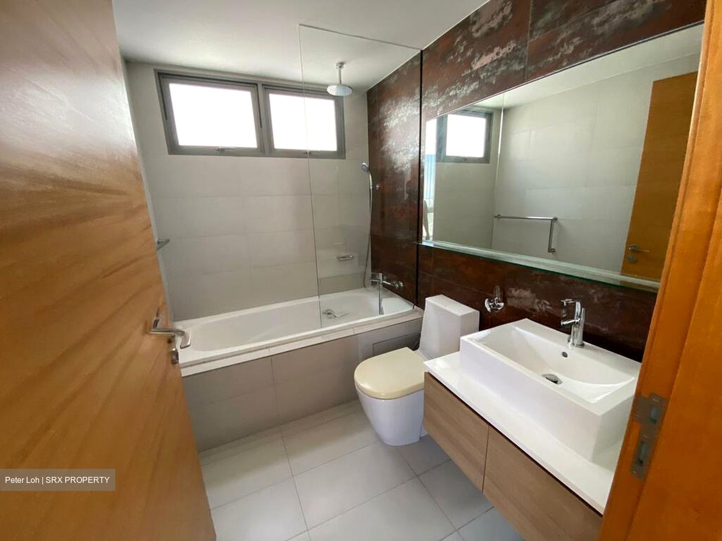 Centro Residences (D20), Condominium #524634211